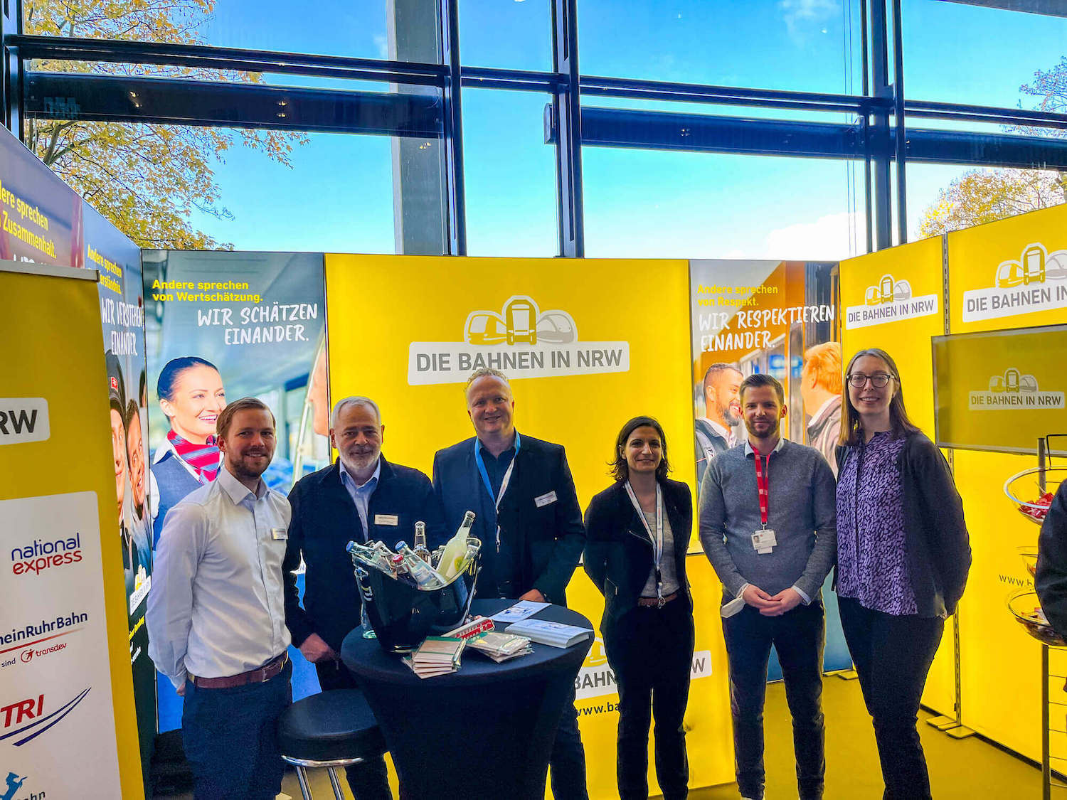 Messestand der Bahnen in NRW