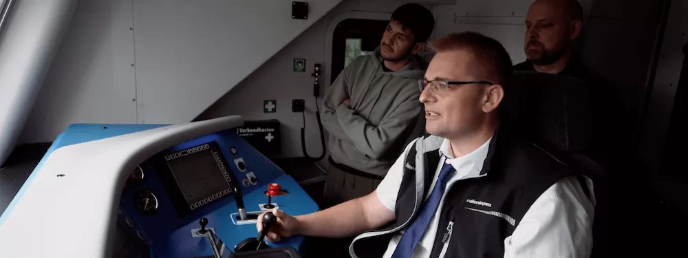 Eine Schnupperfahrt im Führerstand im RE5.